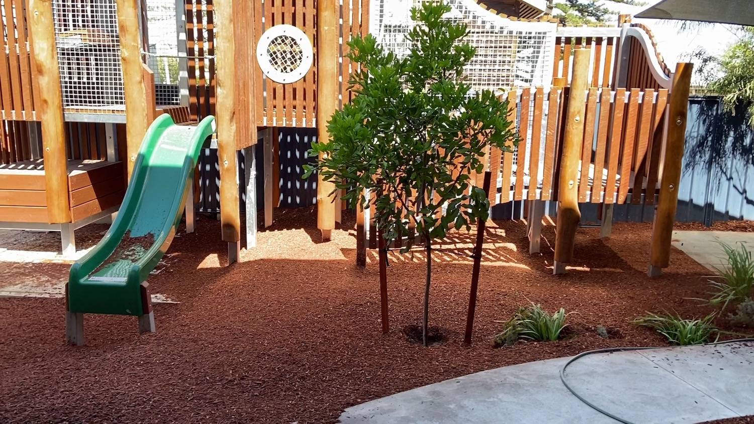 Landscapers Mulch • TRADE ONLY • PMB • Perth Materials Blowing